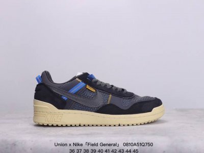 耐克 Union X Nike Field General 全新鞋款 男女款运动板鞋。Nike Field General 鞋型诞生于 2 年，最初为足球运动员