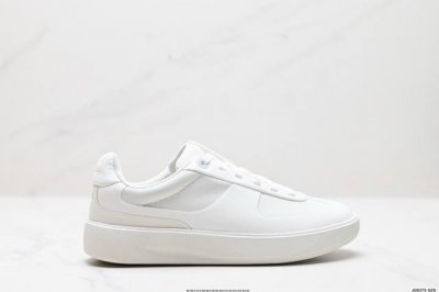 公司级lululemon露露乐蒙 Cityverse 简约百搭 减震耐磨 低帮生活休闲鞋 尺码:36 36.5 37 38 38.5 39 40 40.5 41