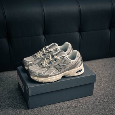 核心私 新百伦中古跑鞋 New Balance 740系列新百伦 潮流男女运动鞋 Nb740跑步鞋透气鞋复古潮鞋 货号：U740Gc2 尺码：36 37 37.