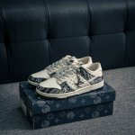 核心私 Nike Dunk 全套原楦原模倾力打造完美版型 独家原厂航空铝磨具打磨大底 鞋头坡度极致还原 无解鞋型 原盒原配 圈内天花板工艺 原厂冲刀 超高清洁度