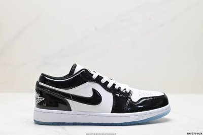 公司级nike Air Jordan 1 Low Aj1乔1低帮休闲板鞋 同步官方配色 原档冲孔鞋头 四线拉帮 鞋舌高弹海绵填充 官方货号:Dv1309-100