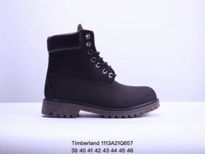 Timberland添柏岚靴子天伯伦高帮马丁靴踢不烂经典大黄靴 高帮靴 马丁靴 户外休闲潮流系列 搭配防臭防腐真皮乳胶鞋垫，给您完美的穿着体验，质量考究耐穿，专