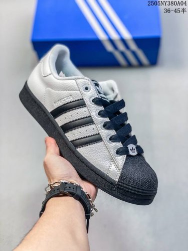 头层皮 Adidas Originals Superstar Xlg T贝壳头系列低帮厚底松糕经典百搭休闲运动板鞋 以现代时尚元素焕新演绎的经典运动鞋当你试图定