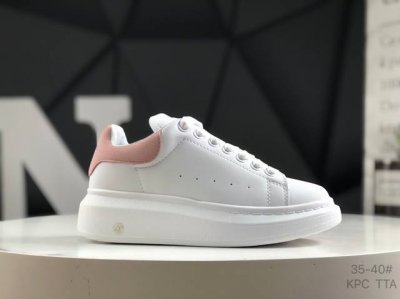 意大利高奢品牌-亚历山大 麦昆 Alexander Mcqueen Oversized Sneakers 低帮时装厚底休闲运动小白板鞋 货号 553770 码数