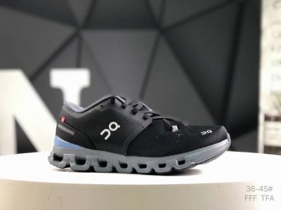 on 昂跑Cloud X 4 轻量跑步鞋 新款男女舒适缓震日常休闲运动鞋 尺码：如图所示 tfa