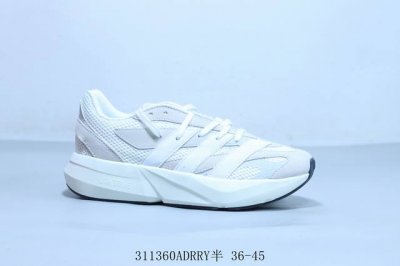 170 阿迪达斯 Adidas Lightstride 舒适百搭防滑耐磨低帮生活休闲运动鞋 货号 Jh6942 311360Adrry半 36-45