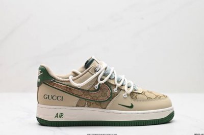 公司级Nike Air Force 1‘07 原楦头原纸板 打造纯正低帮空军版型 专注外贸渠道 全掌内置蜂窝气垫 原盒配件 原厂中底钢印、拉帮完美 货号:Cw2
