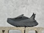 放店私 Hoka One One Restore Tc 一脚蹬徒步舒适缓震运动鞋 继承了 Hoka One One标志性的缓冲中底，兼具轻盈脚感和出众缓震。Ne