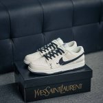 核心私 Nike Dunk 全套原楦原模倾力打造完美版型 独家原厂航空铝磨具打磨大底 鞋头坡度极致还原 无解鞋型 原盒原配 圈内天花板工艺 原厂冲刀 超高清洁度