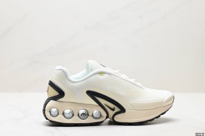公司级Nike Air Max plus 耐克 轻便缓震 耐磨大气垫系列 跑鞋 全新的鞋面材质搭配Tpu波浪纹理与内靴设计 打造如袜子般的贴合支撑体验 带来更加