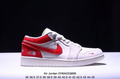 公司级Nike Air Jordan 1 Low Aj1乔1低帮休闲板鞋 同步官方配色 市场唯一独家头层皮打造 原鞋原档案开发 原厂皮料 原档冲孔鞋头 正确满胶