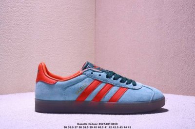 公司级Adidas Originals Gazelle Indoor 三叶草休闲防滑耐磨低帮板鞋 鞋头出色设计 塑就出众贴合感 稳固的后跟贴合足部曲线设计 软弹