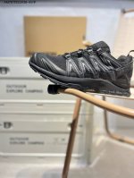 Salomon Xa Pro 3D 萨洛蒙户外越野跑鞋 #鞋面采用Sensifit贴合技术 全方位贴合包裹脚型 鞋跟部鞋底牵引设计 提供强大的抓地性能 更适应野