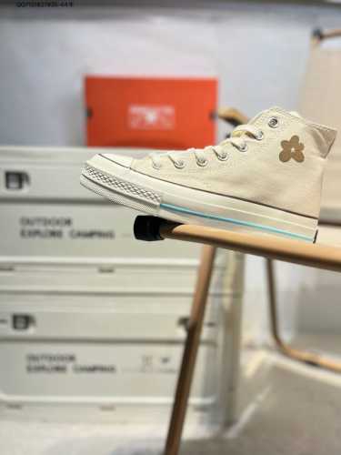 真标硫化工艺#双层围条夹布防开胶工艺#聚氨酯硅蓝pu中底匡威Converse Chuck Taylor S High Christmas 复古三星标高帮休闲运动
