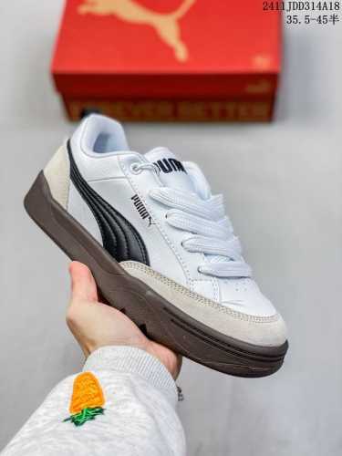 公司级puma年度王炸单品 Puma彪马park Lifestyle Og 低帮 蕾哈娜联名面包鞋男女同款复古休闲 板鞋 货号:397262 07 Size:3
