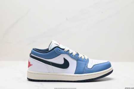 公司级air Jordan 1 Low Aj1乔1低帮休闲板鞋 同步官方配色 市场唯一独家头层皮打造 原鞋原档案开发 原厂皮料 原档冲孔鞋头 正确满胶鞋垫 四线 - 点击图像关闭