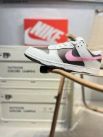 170 耐克Nike Dunk Low 板鞋Sb系列经典百搭休闲运动板鞋加厚鞋舌的填充，使舒适性大大提升，同时也更方便穿脱中底部分则加入了脚感柔软舒适Zooma