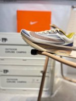 Nike Air Zoom Rival Fly 6 超轻跑步鞋 织物减震轻盈跑步鞋 内置真碳 纯原版本 该鞋款专为训练和竞速而生 助力疾速畅跑 采用柔软的泡绵缓