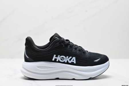 公司级小红书推荐Hoka W Bondi 9全新配色 这个品牌来自于新西兰的毛利语，Hoka表示大地，One One表示飞越，连起来就是飞越地平线，One On - 点击图像关闭