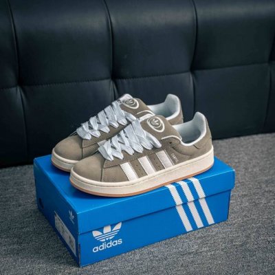 核心私 Adidas Originals Campus 00S 学院系列面包风经典复古低帮百搭休闲运动板鞋 货号：Hq8707 尺码：36 36.5 37.5