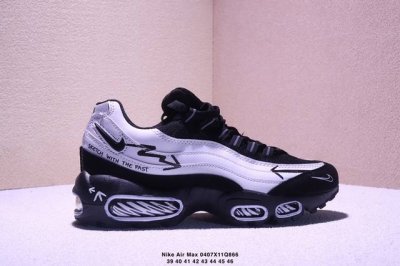 Nk Air Max 95 复古减震气垫跑鞋 Cw6575-001 经典重温 外单专供大厂出品 品质稳定 一百余色 终端操作 鞋款设计灵感源于人体构造 中底设计