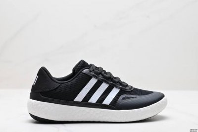 真标Adidas Roamboat 舒适百搭 织物耐磨 低帮 休闲跑步鞋 货号:Jh9757 尺码:39-45 Id:Jjd103-Zjr