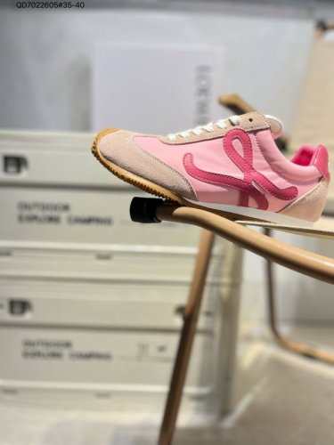230 西班牙百年皮具奢华品牌/罗意威Loewe Ballet Runner 2.0 Sneakers 芭蕾舞2.0系列阿甘复古风德训薄底百搭休闲运动鞋 尼龙和
