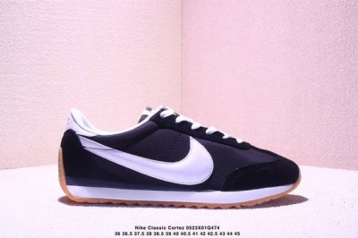 nike Classic Cortez 耐克经典轻便舒适阿甘鞋休闲跑步鞋运动鞋 纯粹而执着的精神 使得Cortez种在了一代人的心里 无论是否喜欢它复古的鞋型