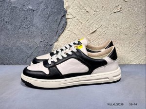 260 Fendi/ 芬迪 板鞋/休闲鞋 独家官网一比一开模 渠道原装订单 釆用精选舒适面料 鞋面走线工整 清晰质感 高端时尚 简约大气Wllxlq1216