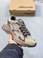 Mizuno Racer S 美津浓 复古潮流 低帮 训练跑步鞋 货号:D1Gh223523 尺码:36 36.5 37.5 38 38.5 39 40 40.