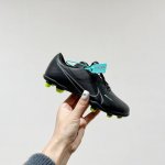 耐克NK刺客15代儿童训练足球鞋 短钉款 SIZE:30-35码 下一代运动传奇：Nike React幼苗刺客15 儿童足球新星们的秘密武器！Nike刺客15代