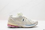 公司级New Balance M1906系列复古单品宝藏老爹鞋款 公司级版本复古元素叠加 质感超级棒 楦版型材料细节做工精细 作为Nb最经典的档案鞋型之一 与2