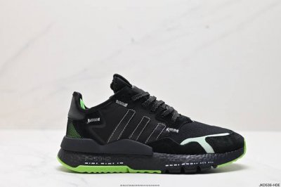 公司级阿迪达斯三叶草 Nite Jogger 经典运动跑鞋 夜行者 复古跑鞋原厂材料 原厂大底 私家独模 网布搭配麂皮拼接打造鞋面 极具复古风格鞋头及鞋跟点缀3