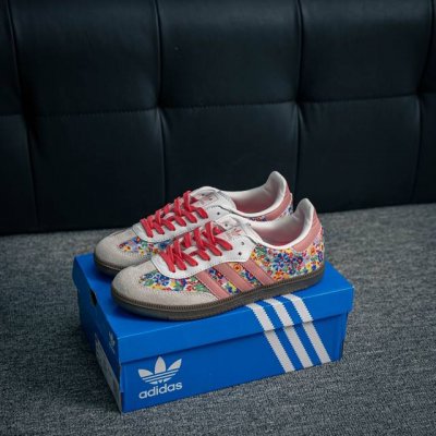 核心私 adidas Samba Og 桑巴舞街头系列德训运动板鞋 采用固色翻毛皮组合牛剖革鞋面材质 外置正确3层组合围条加厚烟胶橡胶大底 货号 Ji0280