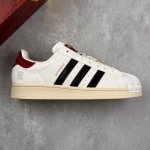 本地 核心私 公司级阿迪达斯Adidas三叶草 Originals Superstar 2贝壳头系列低帮经典百搭休闲运动板鞋 蛇年限定款新年款经典运动鞋贝壳头