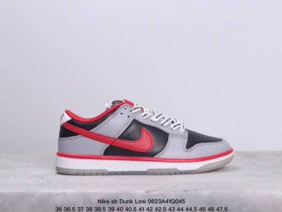 特价耐克nike Sb Dunk Low 复古低帮休闲运动滑板板鞋。采用脚感柔软舒适zoomair气垫，有效吸收滑板等极限运动在落地时带来的冲击力，为街头运动者