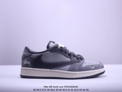 海外爆款限量发售！公司级 Nike SB Dunk Low“斯图西联名 贴布灰白深蓝勾” 周年高端定制 低帮休闲板鞋 定制鞋盒 大厂纯原品质出货 超高清洁度 皮