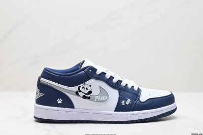 公司级Nike Air Jordan 1 Low AJ1乔1低帮休闲板鞋 同步官方配色 原档冲孔鞋头 四线拉帮 鞋舌高弹海绵填充 官方货号:553558-141
