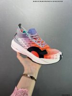 230 公司级On Cloudmonster 2昂跑 户外街头机能风新兴品牌轻便中帮跑步鞋 首发实拍鞋款以网球为灵感的运动休闲鞋，大胆的复古外观与革新科技融合，
