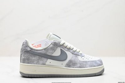 公司级Nike Air Force 1‘07 Lv8 原楦头原纸板 打造纯正低帮空军版型 专注外贸渠道 全掌内置蜂窝气垫 原盒配件 原厂中底钢印、拉帮完美 货号