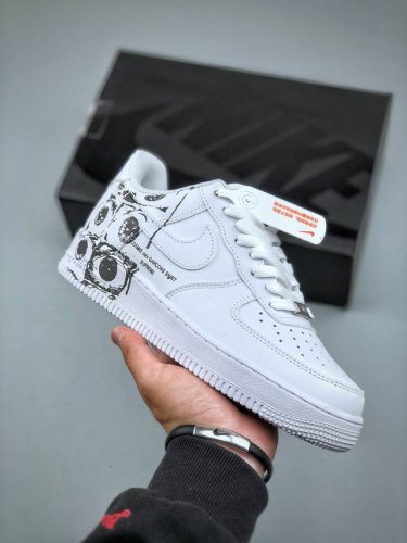 Cdg X Sup X Air Force 1 Low 三方联名白黑涂鸦原楦头原纸板 打造纯正空军版型 #专注外贸渠道 全掌内置蜂窝气垫 #原盒配件 原厂中底钢