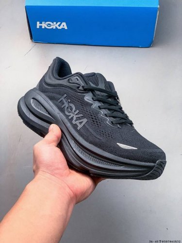集图 Hoka One One Bondi 9 余文乐同款 新款缓震跑鞋 万众期待的Bondi系列终于迎来了更新，作为Hoka缓震跑鞋的杠把子，Bondi缓震性
