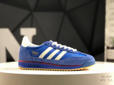 阿迪达斯 Adidas Sl 72 三叶草复古休闲跑步鞋休闲运动鞋 货号：Ig2132 鞋款采用舒爽尼龙鞋面、绒面革饰面和皮革细节等设计。与此同时，搭载着 Ec