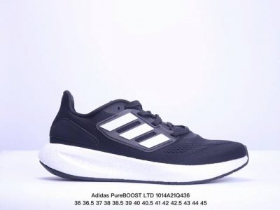 真爆阿迪达斯adidas Pureboost Ltd 爆米花缓震中底跑步鞋。鞋面以织编材质为基底，后及跟脚趾处融全入新设计，通过格网印刷支将撑材料于附鞋面上，既