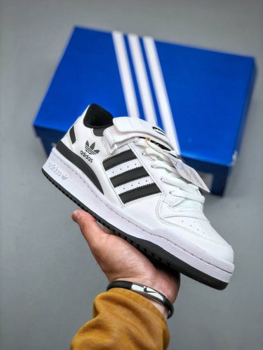 Adidas Forum Low Cl 三叶草低邦性价比天花板 极力推荐原市场顶级版本同源工厂p开发 版型完美经典魔术贴复古板鞋 男女潮流头层皮休闲鞋原楦原数据