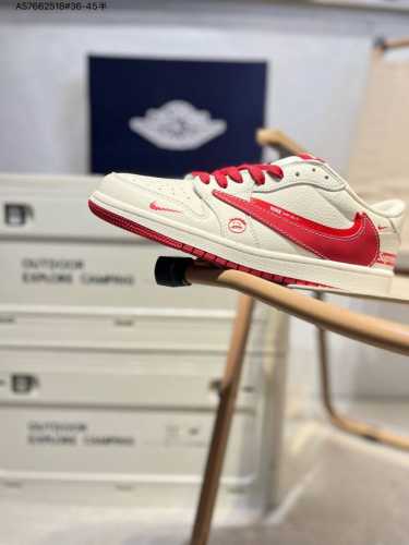330 公司级头层皮Supreme X 乔丹Air Jordan 1 Low Aj1低帮系列篮球鞋 官方同步配色 原装级产物 #拒绝公底 立体鞋型 细节完美 高