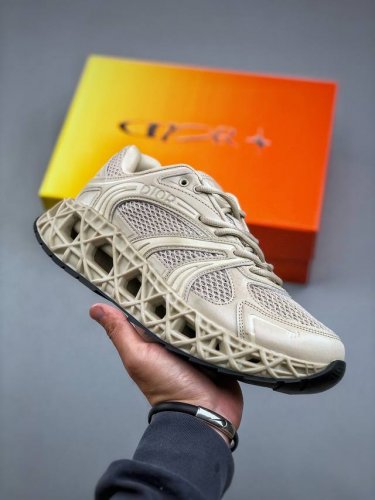 dior 迪奥缓震中底部运动休闲透气专业跑鞋 尺码：39-45