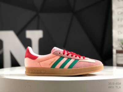 真标带半码 阿迪达斯 Adidas Gazelle Indoor Trainers 羚羊内训系列低帮复古百搭休闲运动德训风板鞋 90年代经典的复刻版！自60年代