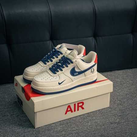 核心私 Air Force 1 原装级别 原楦头原纸板 打造纯正空军版型专注外贸渠道 全掌内置蜂窝气垫 原盒配件 原厂中底钢印、拉帮完美 货号：Kk1988 0 - 点击图像关闭