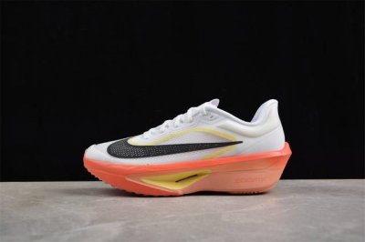 Nike Zoom Fly 6 耐克超弹轻盈跑步鞋 Ib6657-108 #鞋款搭载 Flyknit 材料 打造出众弹性 易于穿脱 采用React技术 轻盈耐穿